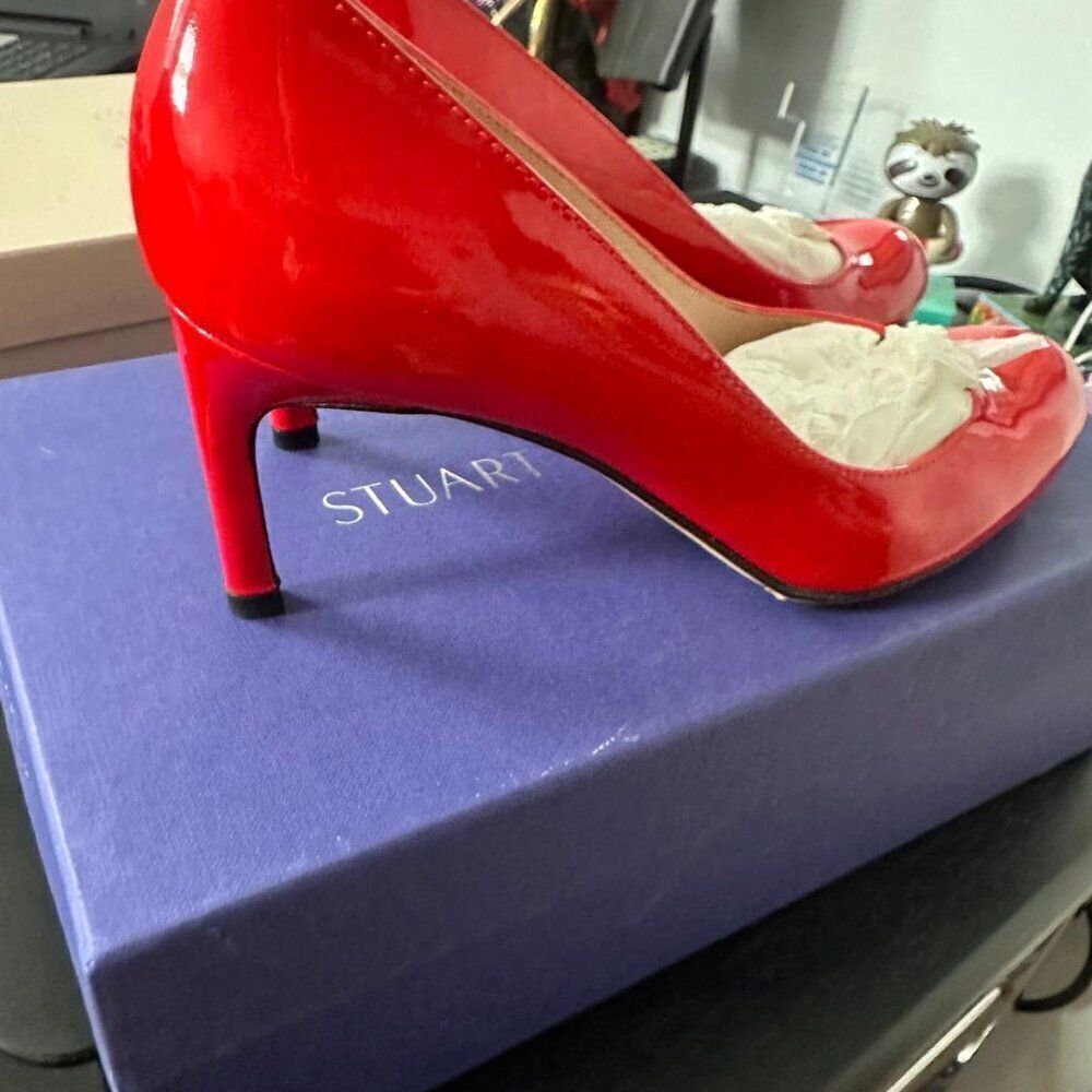 Stewart Weitzman Patient leather pump